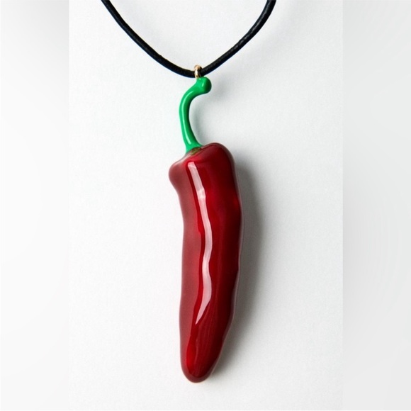NWOT Zara Chili Pepper Pendant Necklace - Picture 9 of 12